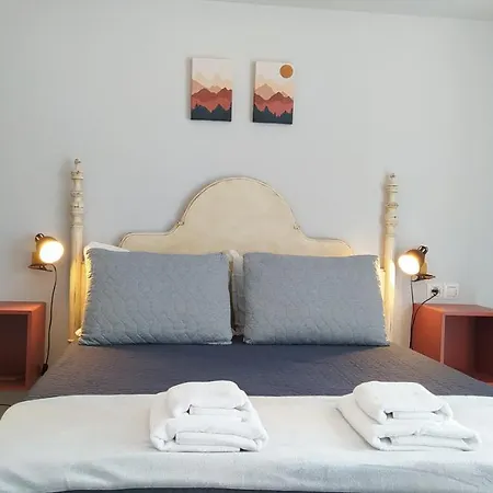 Sherryflat Claveles - Parking جيريز