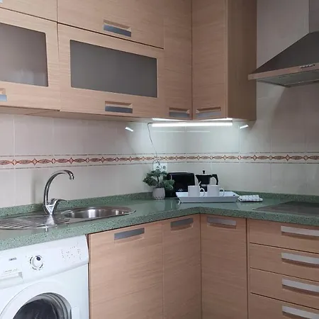 Sherryflat Claveles - Parking חרז